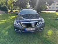 Gebraucht Mercedes E220 170 PS (125 kW) 2012 Silber Kombi