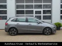 Gebraucht Mercedes B180 Progressive 136 PS (100 kW) 2025 Grau Kleinwagen