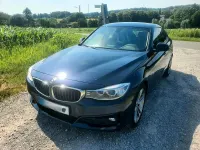 Gebraucht BMW 318 2015 Blau Limousine