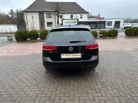 Gebraucht VW Passat Comfortline 150 PS (110 kW) 2018 Schwarz Kombi