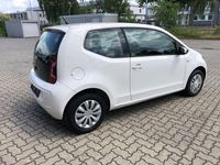 Second-hand VW up! 60 CP (44 kW) 2015 Alb Hatchback