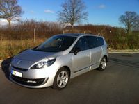 Gebraucht Renault Grand Scénic III Bose Edition 110 PS (80 kW) 2012 Silber metallic Van / Kleinbus