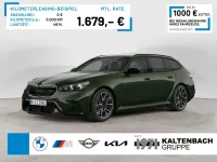 Neu BMW M5 Sport Line 727 PS (534 kW) 2026 Grün Kombi