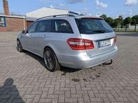 Gebraucht Mercedes E200 Elegance 136 PS (100 kW) 2011 Kombi