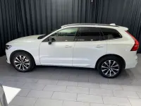 Gebraucht Volvo XC60 Plus 197 PS (144 kW) 2022 Weiß SUV
