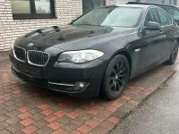Gebraucht BMW 530 245 PS (180 kW) 2010 Schwarz Limousine