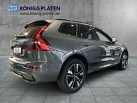 Gebraucht Volvo XC60 Plus 250 PS (183 kW) 2026 Forest lake (grau) SUV