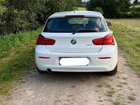 Gebraucht BMW 116 Advantage 116 PS (85 kW) 2017 Weiß Kleinwagen