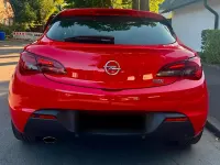 Gebraucht Opel Astra GTC 190 PS (139 kW) 2012 Rot Coupé
