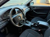 Gebraucht BMW 320 150 PS (110 kW) 1999 Silber Limousine