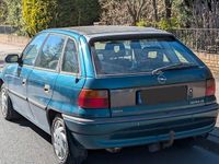 Gebraucht Opel Astra 75 PS (55 kW) 1997 Blau Limousine
