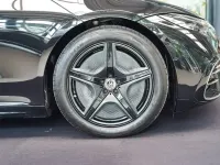 Gebraucht Mercedes EQS450+ AMG line 264 kW (360 PS) 2024 Obsidianschwarz Limousine