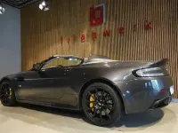 Gebraucht Aston Martin V12 Vantage 573 PS (421 kW) 2015 Andere Coupé