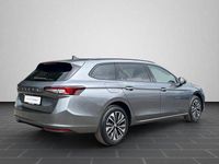 Neu Skoda Superb Selection 150 PS (110 kW) 2025 Grau Kombi