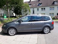 Gebraucht VW Sharan Highline 177 PS (130 kW) 2013 Grau Van / Kleinbus
