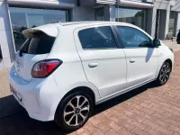 Gebraucht Mitsubishi Space Star Select+ 71 PS (52 kW) 2023 Alpine white Kleinwagen