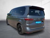 Gebraucht VW T7 Style 150 PS (110 kW) 2023 Indiumgrau metallic Van