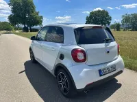 Gebraucht Smart ForFour Prime 71 PS (52 kW) 2016 Weiß Kleinwagen