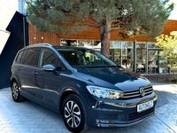 Używany VW Touran Active 150 KM (110 kW) 2022 Zielony Minivan