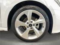 Second-hand Audi A3 S-Line 150 CP (110 kW) 2025 Alb Berlinǎ