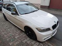 Gebraucht BMW 335 Sport Line 286 PS (210 kW) 2011 Weiß Kombi