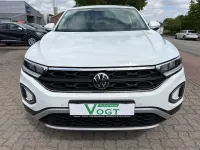 Gebraucht VW T-Roc Life 150 PS (110 kW) 2023 Pure white SUV