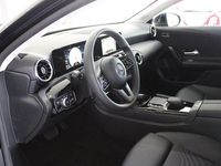 Gebraucht Mercedes A250 Advanced 218 PS (160 kW) 2022 Kosmosschwarz Limousine