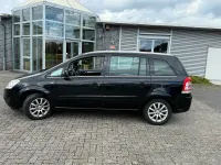 Gebraucht Opel Zafira 2010 Schwarz Van / Kleinbus