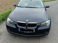 gebraucht BMW 318 i Touring Kombi Vollausstattung / Scheckheft