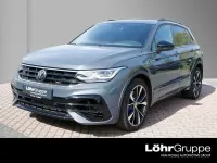 Gebraucht VW Tiguan Style 320 PS (235 kW) 2024 Delfingrau metallic SUV