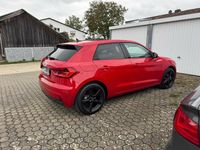 Gebraucht Audi A1 116 PS (85 kW) 2025 Rot SUV