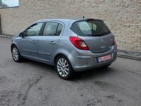 Gebraucht Opel Corsa 90 PS (66 kW) 2007 Silber Kleinwagen