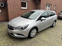 Gebraucht Opel Astra 136 PS (100 kW) 2017 Silber Kombi