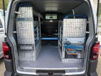 Gebraucht VW Transporter 150 PS (110 kW) 2020 Silber Van