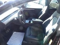 Gebraucht Tesla Model Y RWD 235 kW (320 PS) 2024 Rot (metallic) SUV