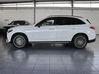 Gebraucht Mercedes GLC450 367 PS (269 kW) 2024 Opalithweiss SUV