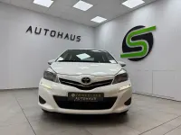 Gebraucht Toyota Yaris Life 99 PS (72 kW) 2012 Weiß Kleinwagen