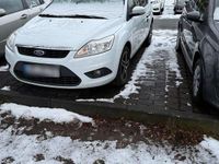 Gebraucht Ford Focus Titanium 105 PS (77 kW) 2011 Silber Kombi