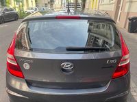 Gebraucht Hyundai i30 Classic 109 PS (80 kW) 2009 Grau Limousine