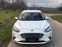 Używany Ford Focus Cool & Connect 120 KM (88 kW) 2020 Biały Kombi