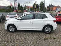 Gebraucht Skoda Fabia Active 80 PS (58 kW) 2023 Weiß Kleinwagen