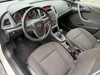 Gebraucht Opel Astra Selection 87 PS (63 kW) 2012 Weiß Limousine