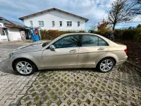 Gebraucht Mercedes C220 170 PS (125 kW) 2011 Gelb Limousine