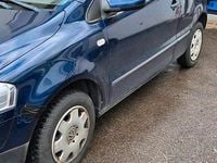 Second-hand VW Fox 75 CP (55 kW) 2006 Albastru Hatchback