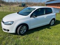 Gebraucht VW Golf VI Style 80 PS (58 kW) 2012 Weiß Kleinwagen