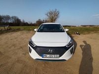 Gebraucht Hyundai Ioniq Premium 141 PS (103 kW) 2016 Weiß Kleinwagen