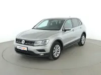 Gebraucht VW Tiguan Trendline 131 PS (96 kW) 2019 Grau SUV