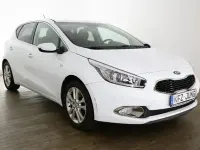 Używany Kia Ceed 99 KM (72 kW) 2014 Biały Hatchback