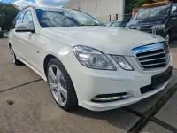 Gebraucht Mercedes E350 265 PS (194 kW) 2012 Weiß Limousine