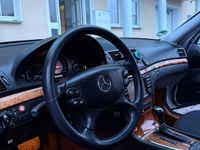 Gebraucht Mercedes E280 190 PS (139 kW) 2007 Silber Limousine